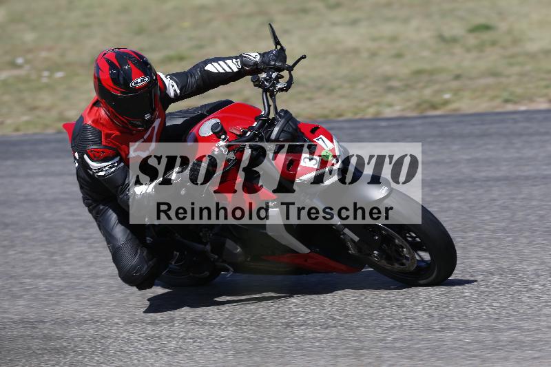 /17 27.05.2026  FREERIDE TRAINING ADR/Gruppe M/37